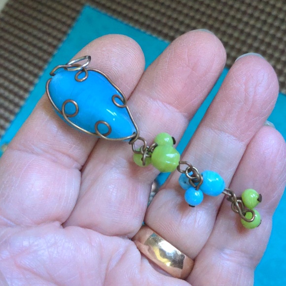 A413 Twelve Glass Pendants - Picture 14 of 14